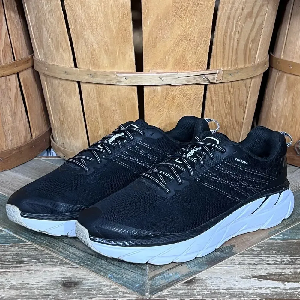 Hoka One One Clifton 6 Black White 1102872 Comfort Running Shoes Mens Size 9.5